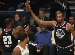 爱游戏全站-赛文奥特曼12集为什么删掉