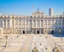 爱游戏全站-马德里竞技训练开放日，清晨状态回暖引欢呼，意甲在即，球队文化再被提及(略伦特告别皇马)